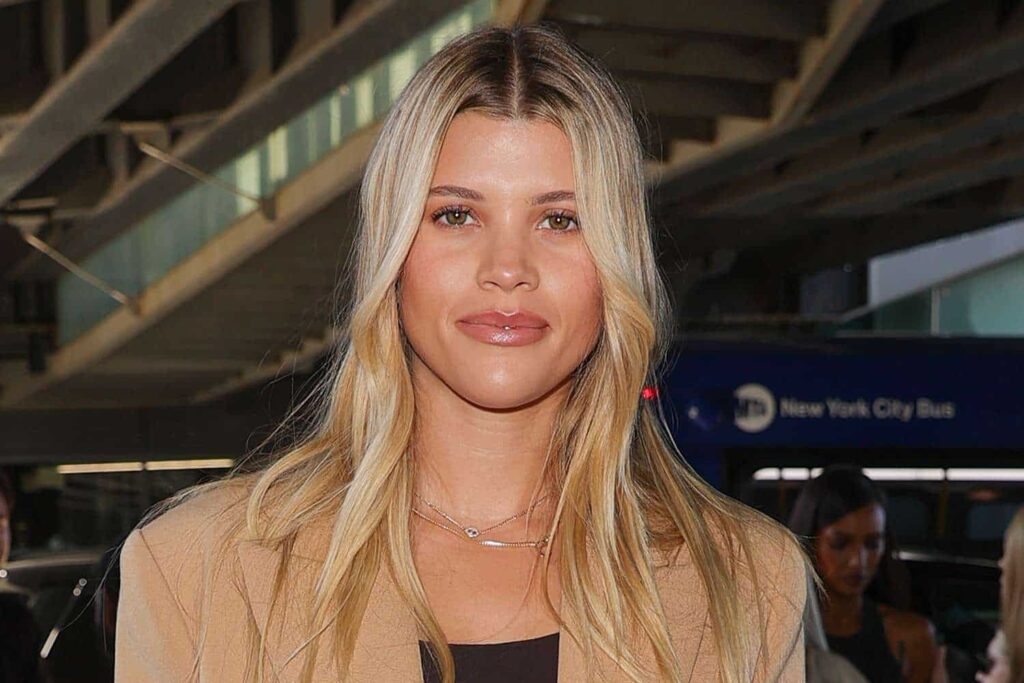 The Captivating Essence of Sofia Richie